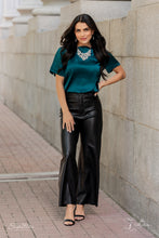 Load image into Gallery viewer, The Danielle - 2021 Zi Collection Signature Series - Paparazzi Accessories