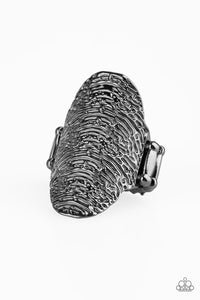 Record-Breaking Ripple - Black Paparazzi Accessories
