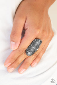 Record-Breaking Ripple - Black Paparazzi Accessories