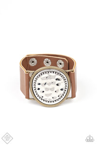 Paparazzi Accessories Hold On To Your Buckle