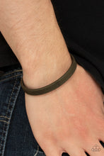 Load image into Gallery viewer, Quit MESHing around - Brass Paparazzi Accessories
