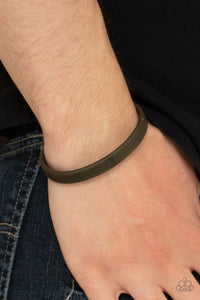 Quit MESHing around - Brass Paparazzi Accessories