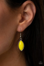 Load image into Gallery viewer, Viva La Vacation - Yellow Necklace Paparazzi Accessories
