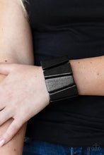 Load image into Gallery viewer, Barbados Backdrop - Black Paparazzi Accessories
