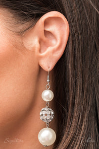 The Courtney - 2022 Zi Collection Signature Series Paparazzi Accessories