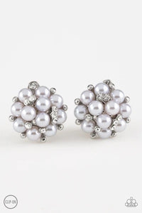 Paparazzi Accessories - Par Pearl Silver - Clip-On