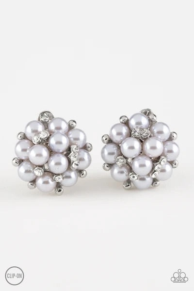 Paparazzi Accessories - Par Pearl Silver - Clip-On